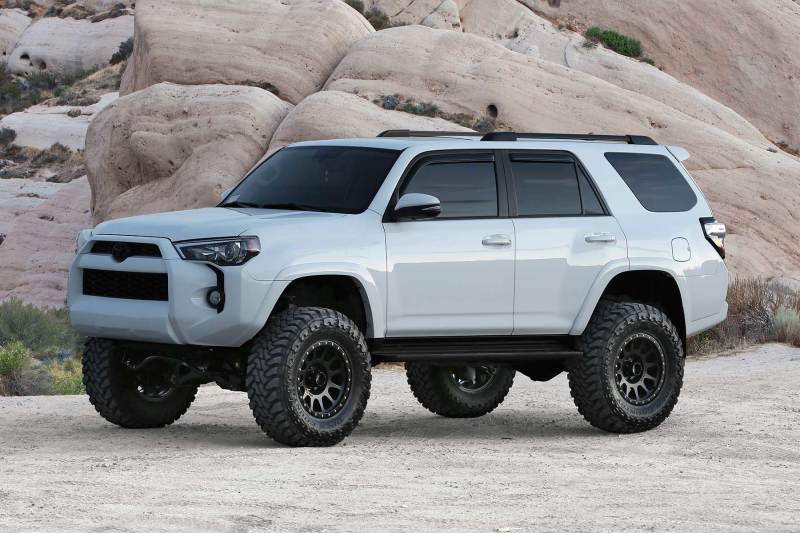 Fabtech 2015-21 Toyota 4Runner 4WD 6in Basic Sys w/Perf Shks - Blais Performance Parts