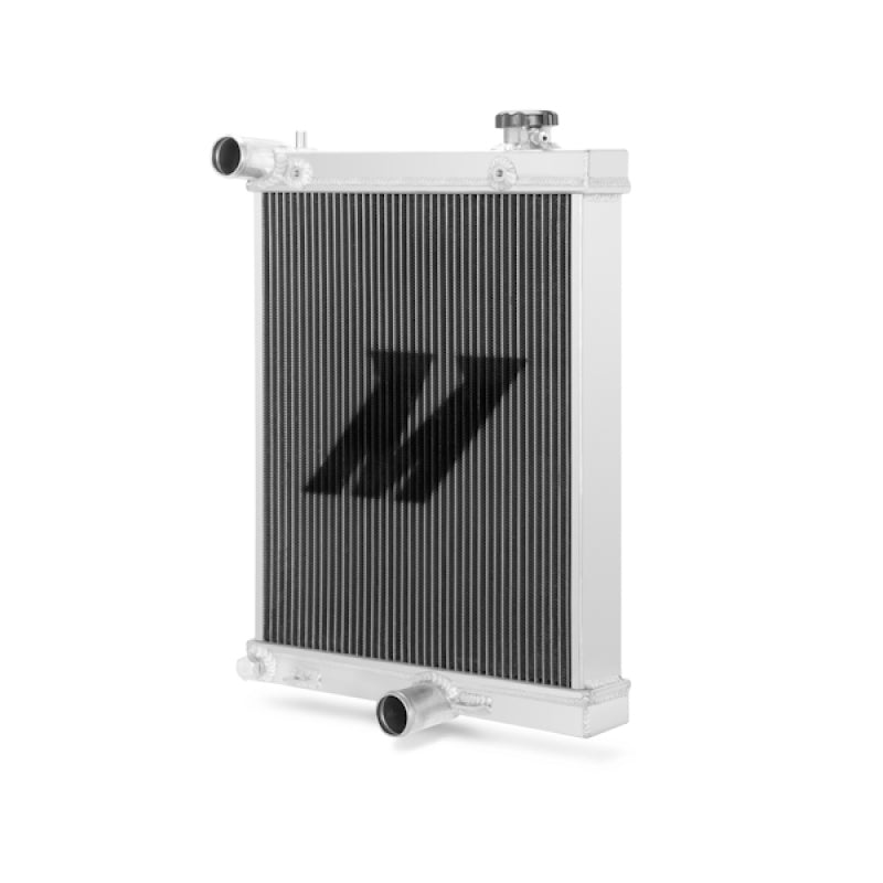 Mishimoto 03-07 Mitsubishi Lancer Evo 7/8/9 Half-Size Performance Aluminum Radiator - Blais Performance Parts