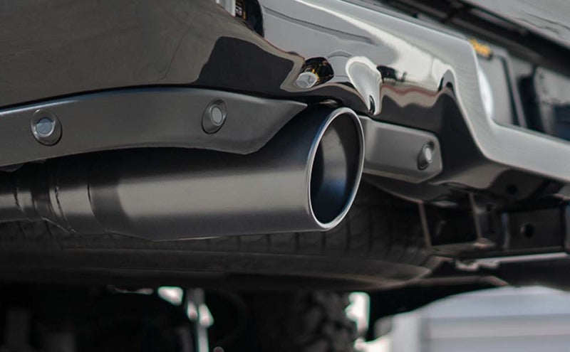 MagnaFlow 2018+ Jeep Wrangler 3.6L Dual Black Tip Axle-Back Exhaust - Blais Performance Parts